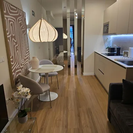 Appartamento Lhome Puerta De Ii Siviglia
